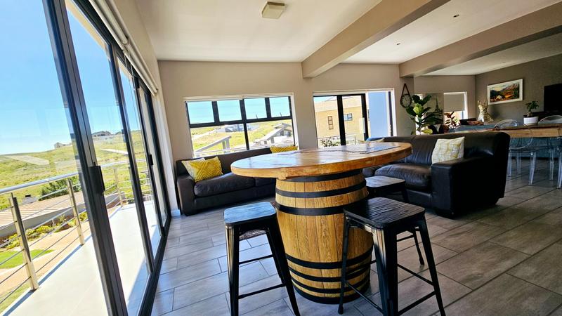 5 Bedroom Property for Sale in Monte Christo Western Cape